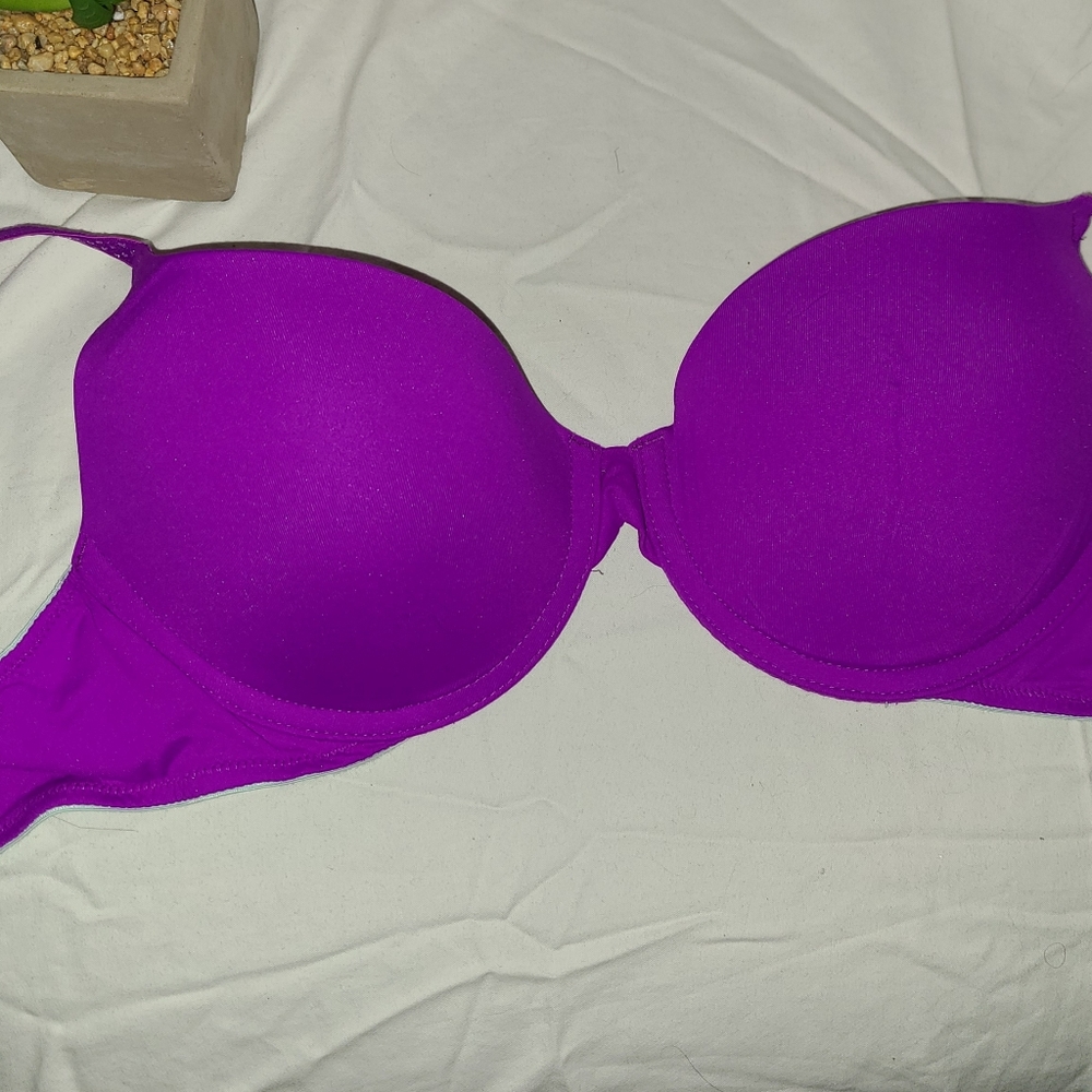 PINK Victoria's Secret wear everywhere push-up